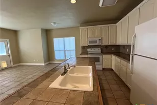 3049 Pine Valley Dr, New Braunfels, TX 78130 - Photo 9