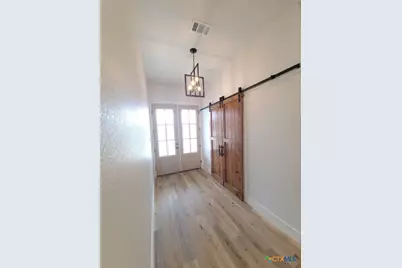 524 E 25th Street, Belton, TX 76513 - Photo 5