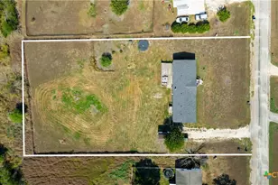 240 Broward Ave, Marion, TX 78124 - Photo 9