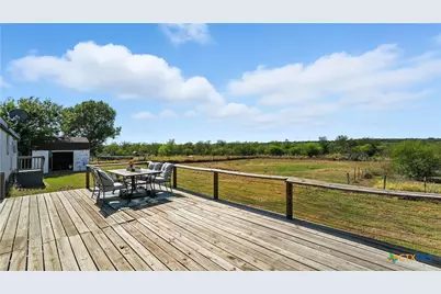 240 Broward Avenue, Marion, TX 78124 - Photo 3