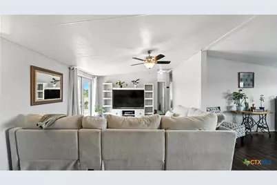 240 Broward Avenue, Marion, TX 78124 - Photo 13