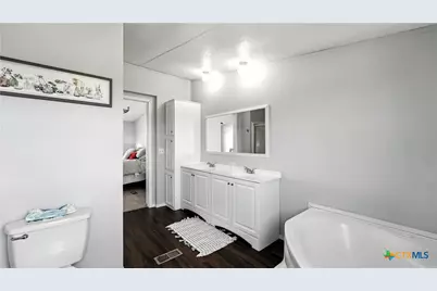 240 Broward Avenue, Marion, TX 78124 - Photo 19