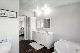 240 Broward Ave, Marion, TX 78124 - Photo 19