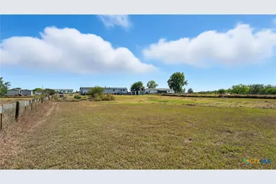 240 Broward Avenue, Marion, TX 78124 - Photo 27