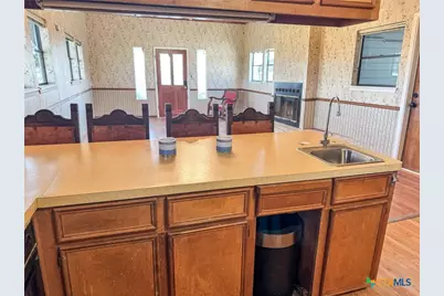 478 Fm 136, Woodsboro, TX 78393 - Photo 7