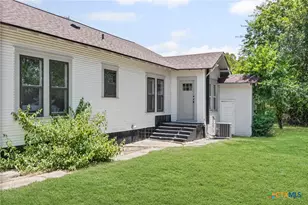 617 N Beal St, Belton, TX 76513 - Photo 5