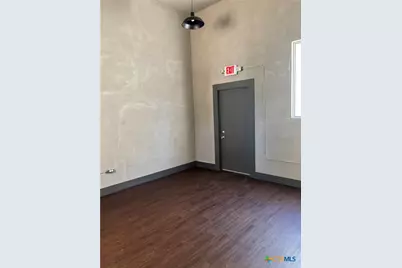 753 N Austin Street, Seguin, TX 78155 - Photo 11