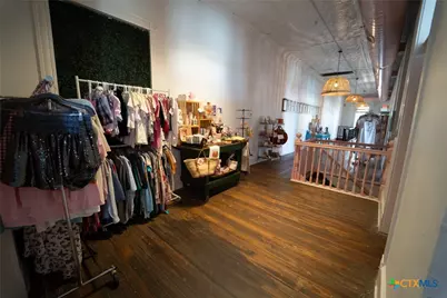 102 S Main Street, Victoria, TX 77901 - Photo 33