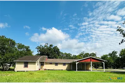 311 Carver Street, Edna, TX 77957 - Photo 1