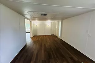 311 Carver St, Edna, TX 77957 - Photo 3