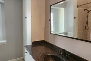 437 Bendwood Dr, Houston, TX 77024 - Photo 27