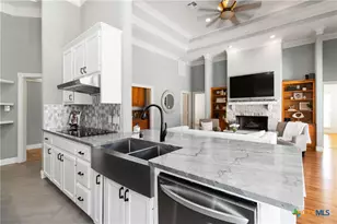 345 Blackbird, Spring Branch, TX 78070 - Photo 7