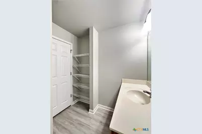 318 Trestle Tree, San Marcos, TX 78666 - Photo 11