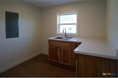 5688 Falke-Heinrich Road, Schulenburg, TX 78956 - Photo 11