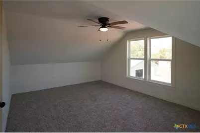 5688 Falke-Heinrich Road, Schulenburg, TX 78956 - Photo 33