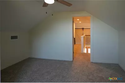 5688 Falke-Heinrich Road, Schulenburg, TX 78956 - Photo 29