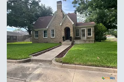 1004 East 10th, Cameron, TX 76520 - Photo 1