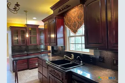 1004 East 10th, Cameron, TX 76520 - Photo 7