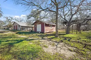 6246 S Fm 108, Wrightsboro, TX 78614 - Photo 35