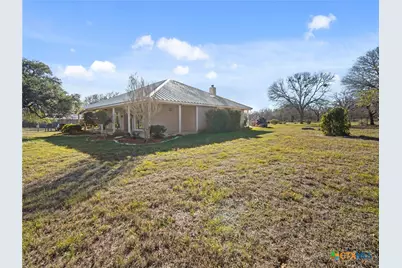 6246 S Fm 108, Wrightsboro, TX 78614 - Photo 39