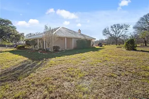6246 S Fm 108, Wrightsboro, TX 78614 - Photo 39