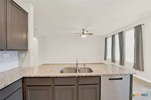 5103 Papalote Garden, Converse, TX 78109 - Photo 7