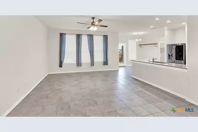 5103 Papalote Garden, Converse, TX 78109 - Photo 5