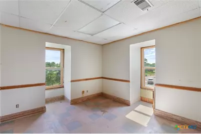 321 S Lbj Drive, San Marcos, TX 78666 - Photo 15