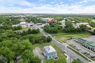 321 S L B J Dr, San Marcos, TX 78666 - Photo 23