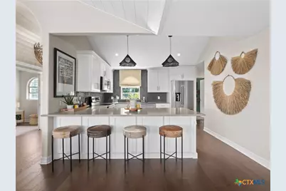 321 Village View Drive, Canyon Lake, TX 78133 - Photo 11