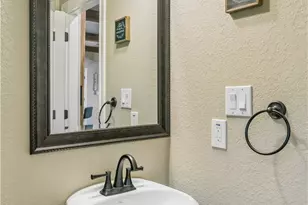 6197 Pfeil Rd, Schertz, TX 78154 - Photo 15