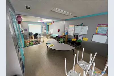 809 M L King Jr Drive, Copperas Cove, TX 76522 - Photo 9