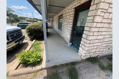 809 M L King Jr Drive, Copperas Cove, TX 76522 - Photo 25