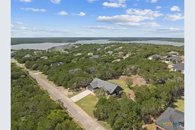 15926 Brazos Drive, Temple, TX 76502 - Photo 37