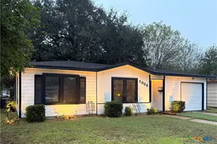 1005 E Polk Ave, Victoria, TX 77901 - Photo 1
