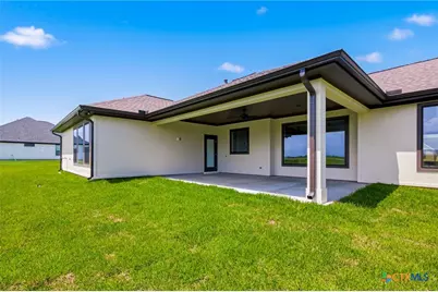 73 Escalera Ranch Road, Victoria, TX 77905 - Photo 5