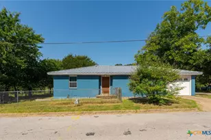 502 S 5th St, Gatesville, TX 76528 - Photo 3