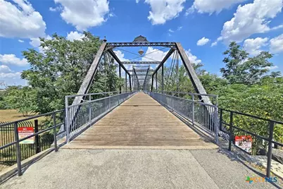 365 E Faust, New Braunfels, TX 78130 - Photo 23