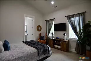 1108 Long Holw, Canyon Lake, TX 78133 - Photo 23