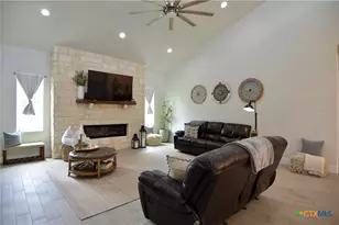 1108 Long Holw, Canyon Lake, TX 78133 - Photo 11