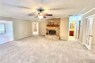 4000 Cypress Ct, Schertz, TX 78108 - Photo 11