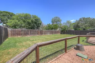 197 Tapwood Ln, Cibolo, TX 78108 - Photo 33