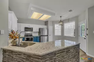 197 Tapwood Ln, Cibolo, TX 78108 - Photo 15