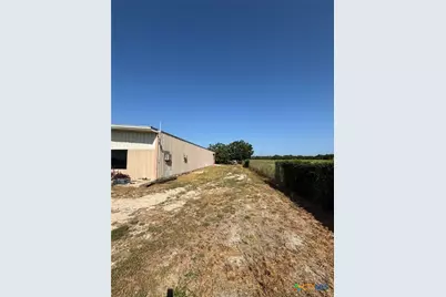 [Address not provided], Seguin, TX 78155 - Photo 7