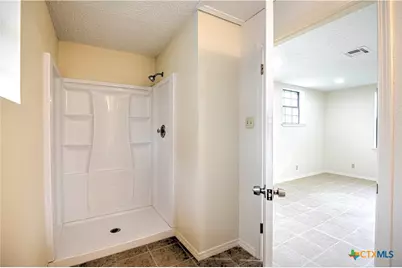 305 Tanglewood Road, Temple, TX 76502 - Photo 45