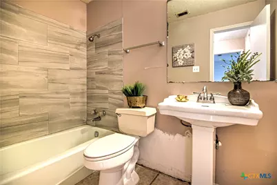 305 Tanglewood Road, Temple, TX 76502 - Photo 23