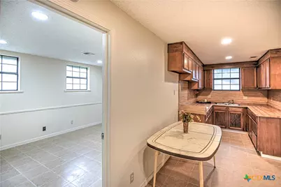 305 Tanglewood Road, Temple, TX 76502 - Photo 33