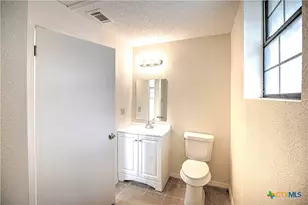 305 Tanglewood Rd, Temple, TX 76502 - Photo 41