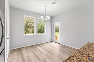 446 Post Oak St, Gonzales, TX 78629 - Photo 15