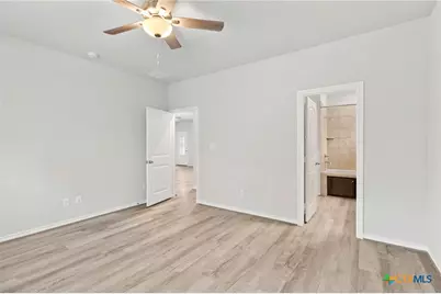 446 Post Oak Street, Gonzales, TX 78629 - Photo 17